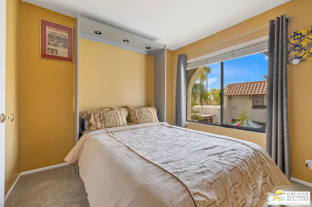 357 W Mariscal Road Palm Springs, CA 92262