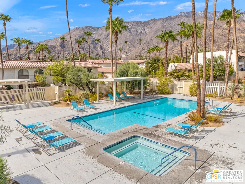 357 W Mariscal Road Palm Springs, CA 92262