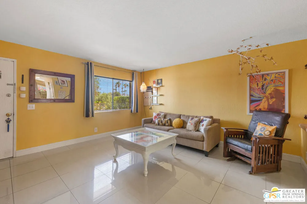 357 W Mariscal Road Palm Springs, CA 92262