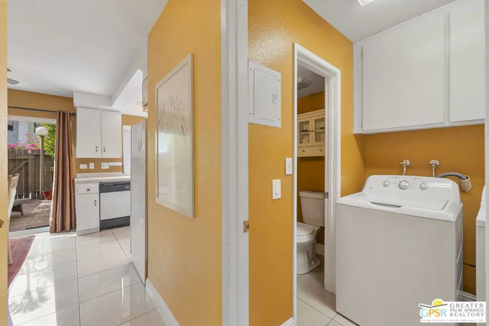 357 W Mariscal Road Palm Springs, CA 92262