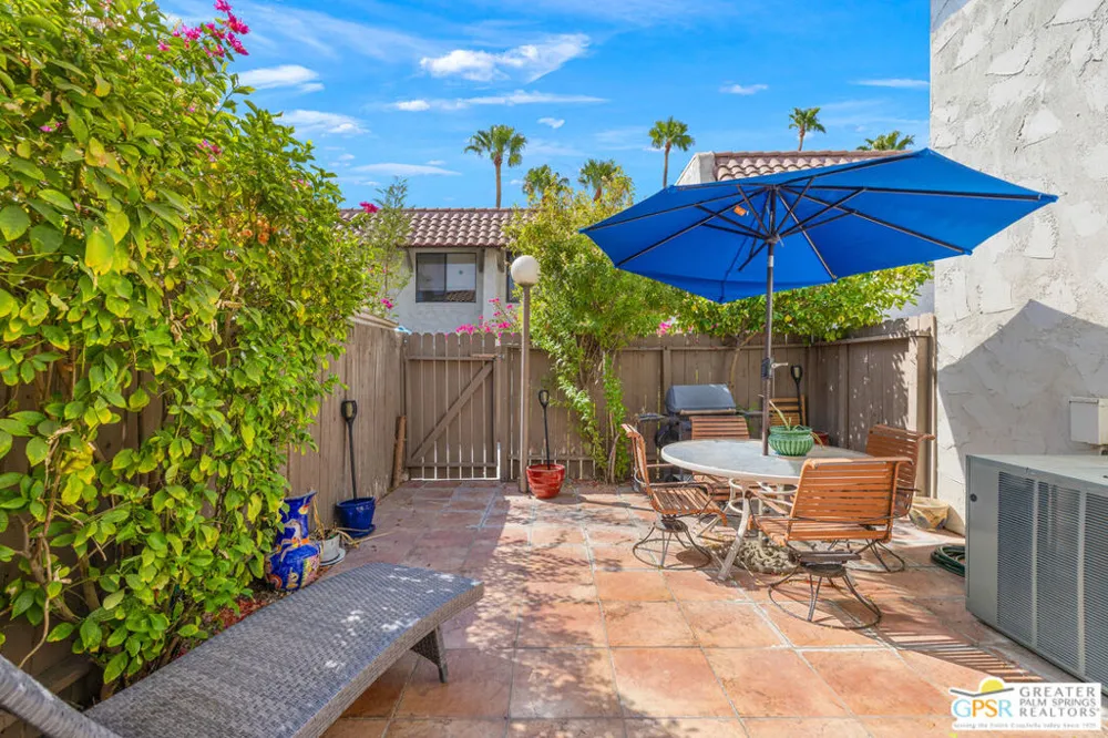 357 W Mariscal Road Palm Springs, CA 92262