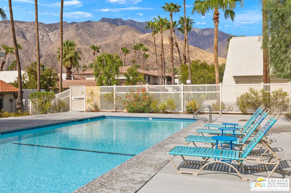 357 W Mariscal Road Palm Springs, CA 92262