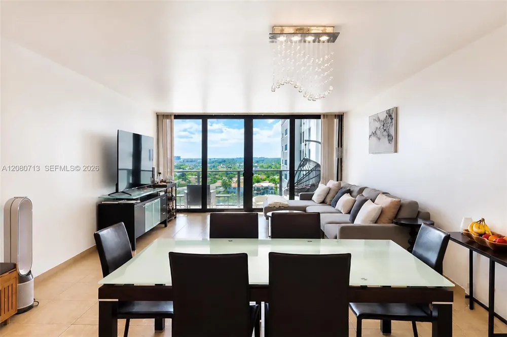 2301 S Ocean Dr #1206 Hollywood, FL 33019