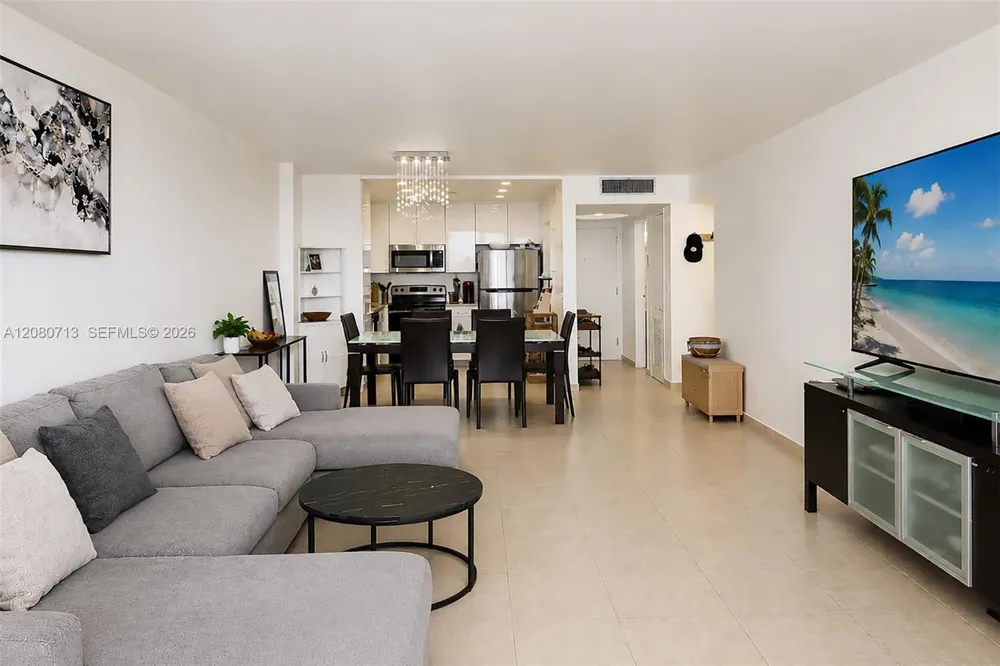 2301 S Ocean Dr #1206 Hollywood, FL 33019