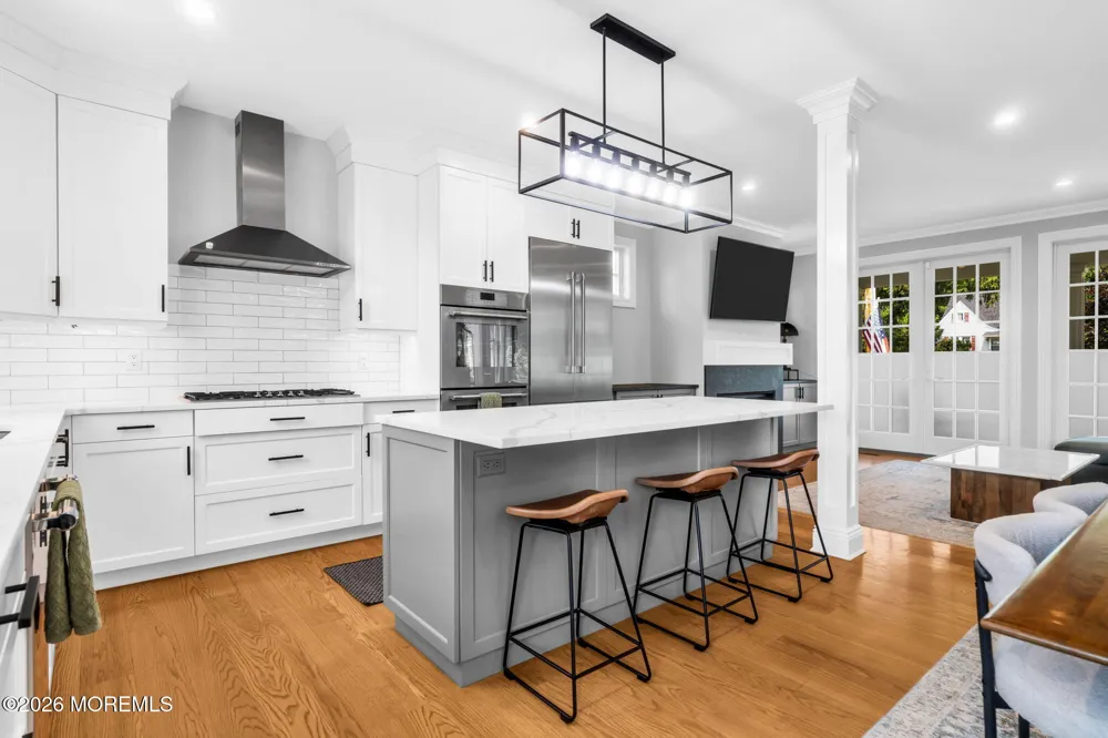 16 Storms Avenue Park Ridge, NJ 07656