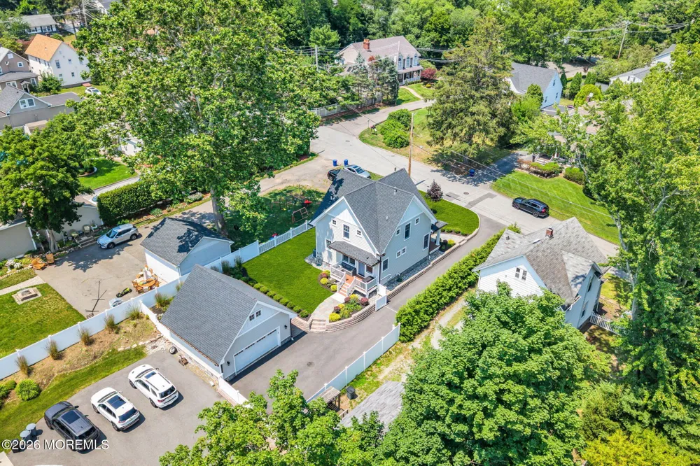 16 Storms Avenue Park Ridge, NJ 07656