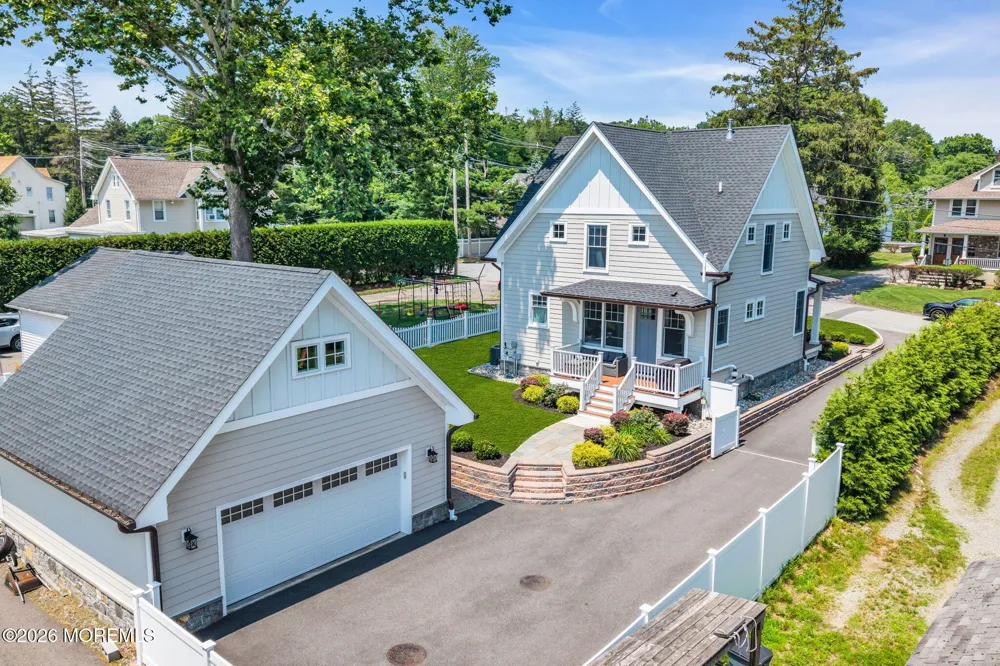 16 Storms Avenue Park Ridge, NJ 07656