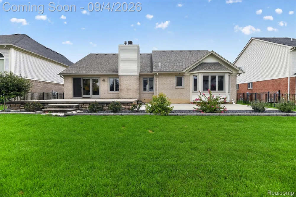 46743 Landings Drive Macomb Township, MI 48044