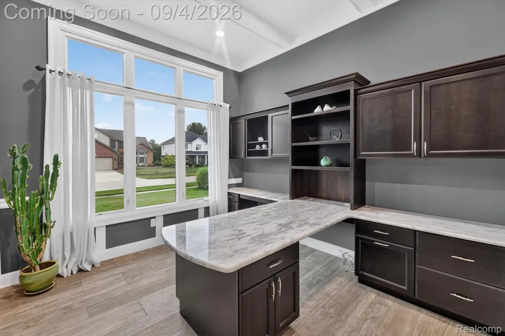 46743 Landings Drive Macomb Township, MI 48044