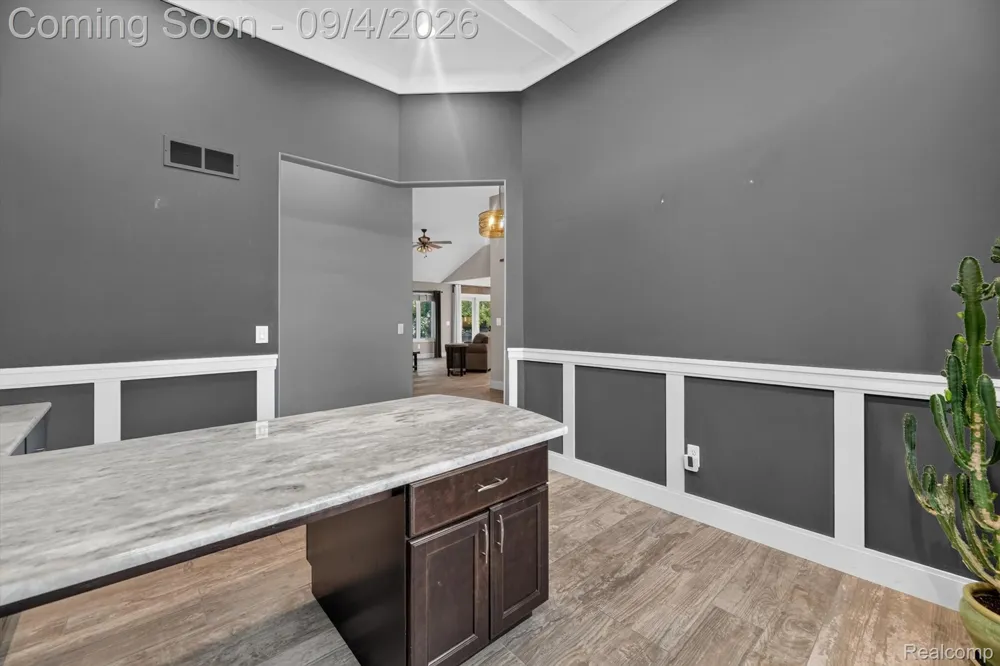 46743 Landings Drive Macomb Township, MI 48044