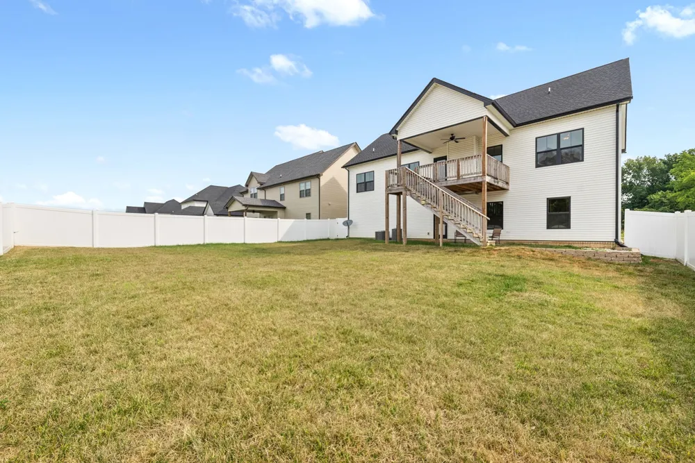 742 Buffalo Ford Drive Clarksville, TN 37042