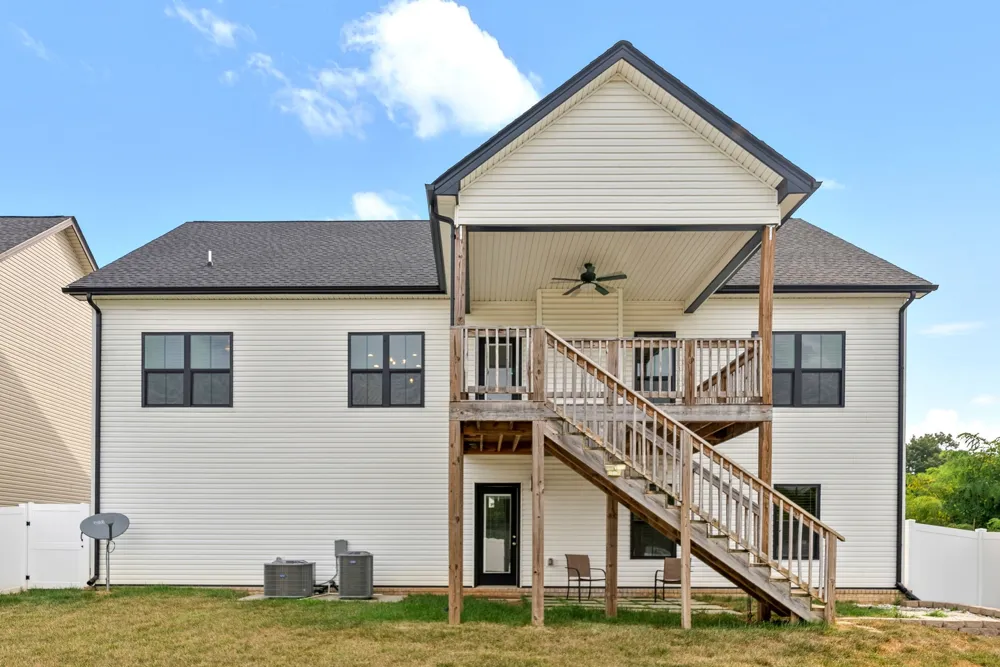 742 Buffalo Ford Drive Clarksville, TN 37042
