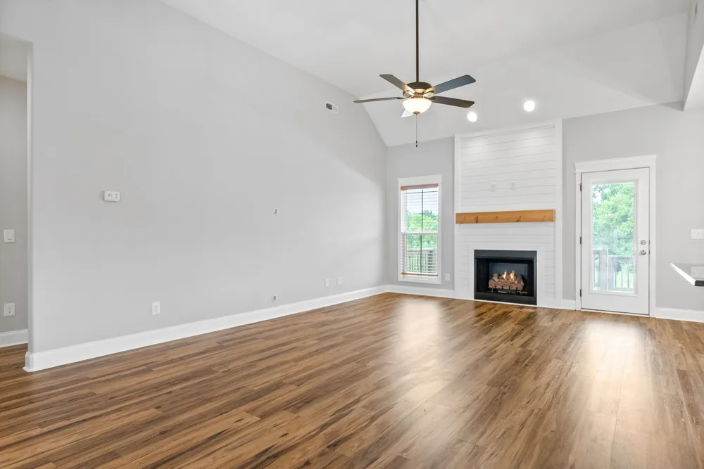 742 Buffalo Ford Drive Clarksville, TN 37042