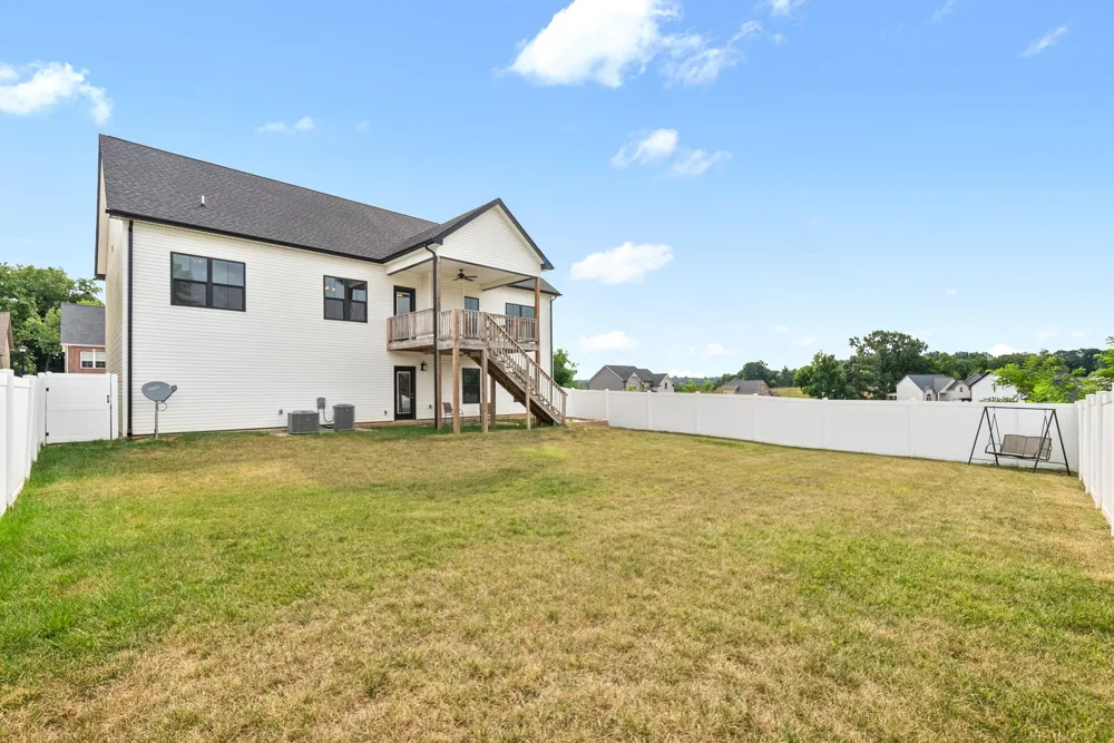 742 Buffalo Ford Drive Clarksville, TN 37042