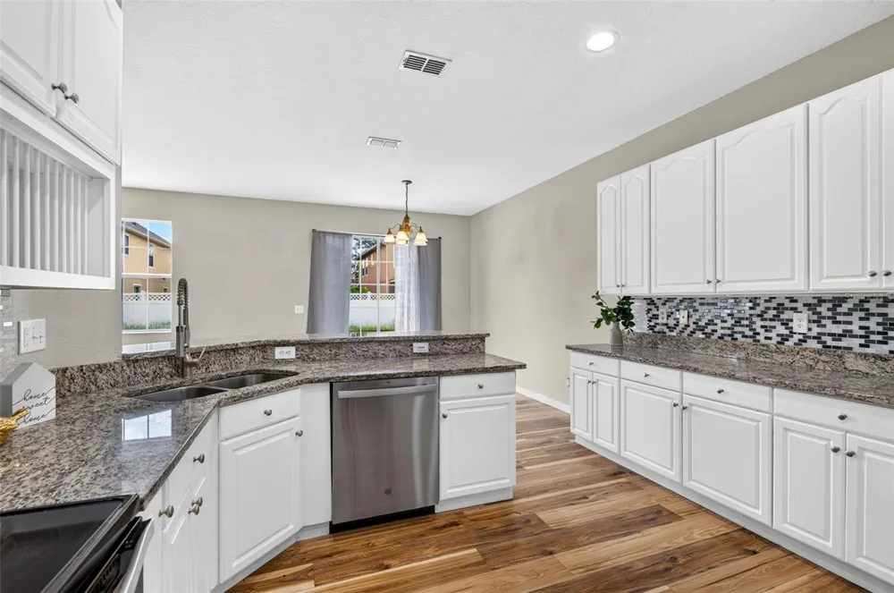 7046 PENTA PLACE Wesley Chapel, FL 33545
