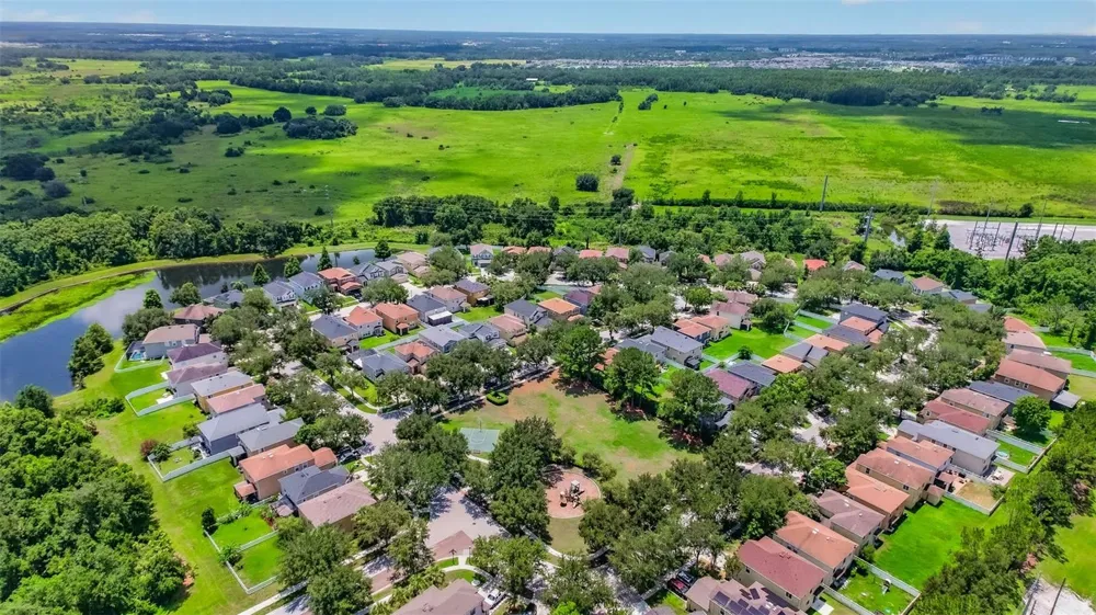 7046 PENTA PLACE Wesley Chapel, FL 33545