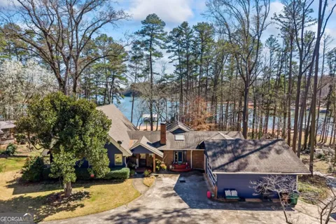 572 Imperial DR