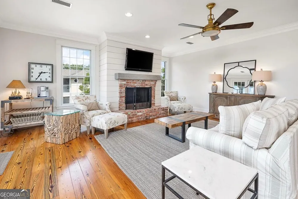 2212 Ocean RD St. Simons, GA 31522