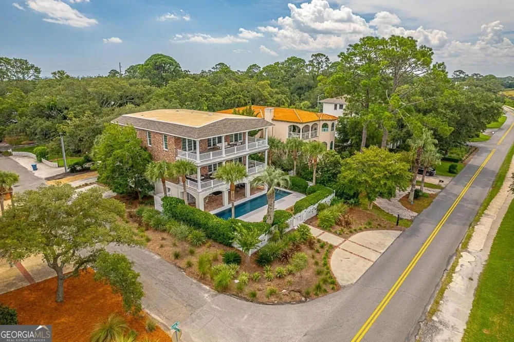 2212 Ocean RD St. Simons, GA 31522