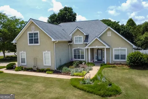 200 Chatfield WAY