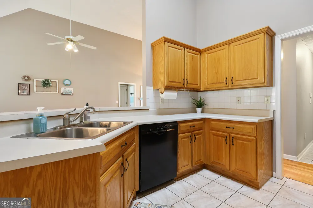 200 Chatfield WAY Locust Grove, GA 30248