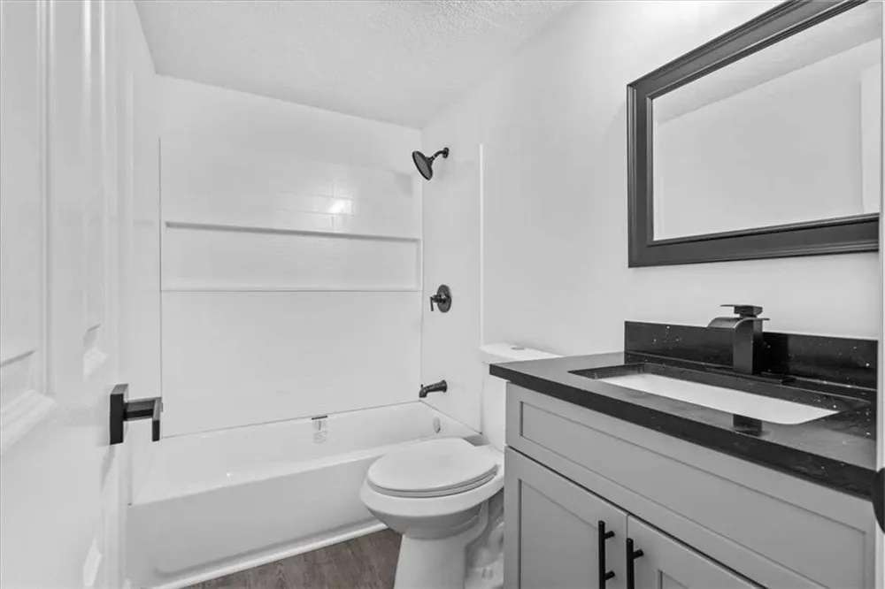 2152 Cedar Creek Lane Lithia Springs, GA 30122