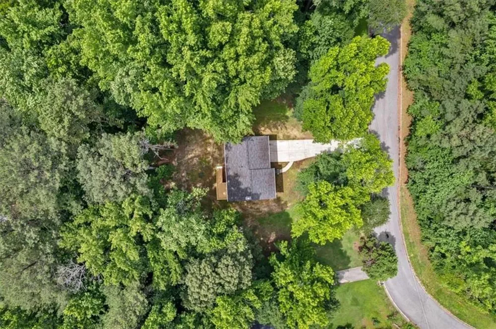 2152 Cedar Creek Lane Lithia Springs, GA 30122