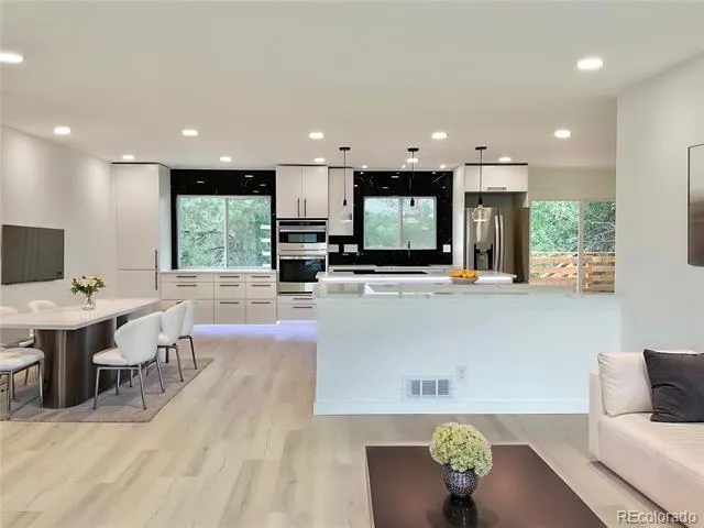 1221 S Ward Court Denver, CO 80228