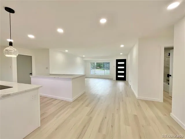 1221 S Ward Court Denver, CO 80228