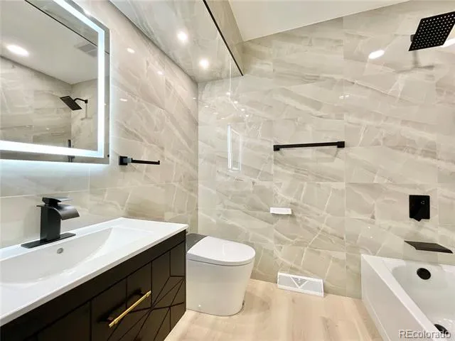 1221 S Ward Court Denver, CO 80228