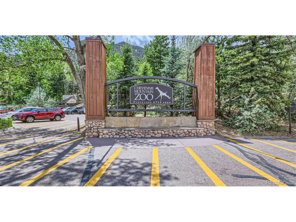 2966 Galena Peak Hts Colorado Springs, CO 80908
