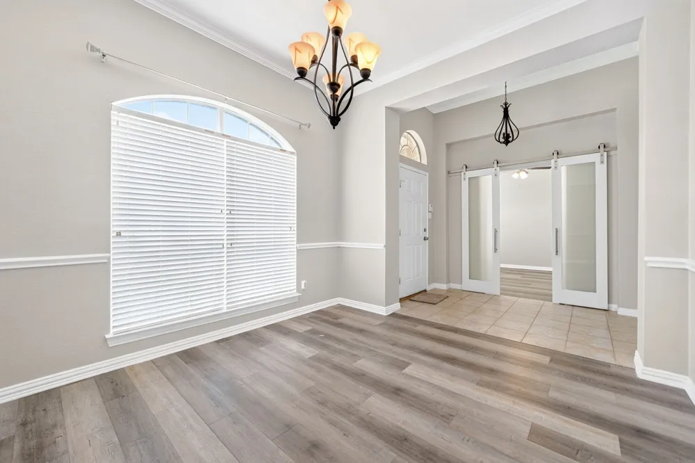 2713 Planetree Drive Rowlett, TX 75089