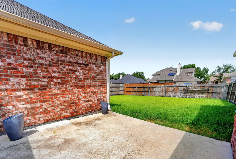 2713 Planetree Drive Rowlett, TX 75089