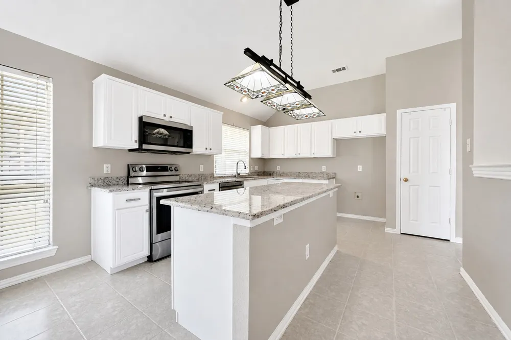 2713 Planetree Drive Rowlett, TX 75089