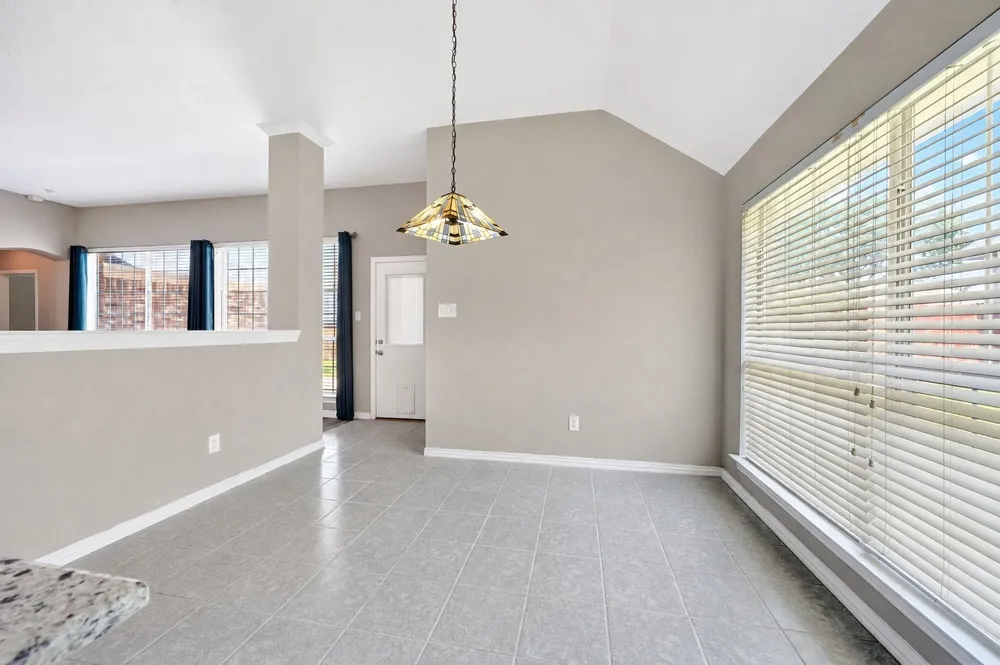 2713 Planetree Drive Rowlett, TX 75089