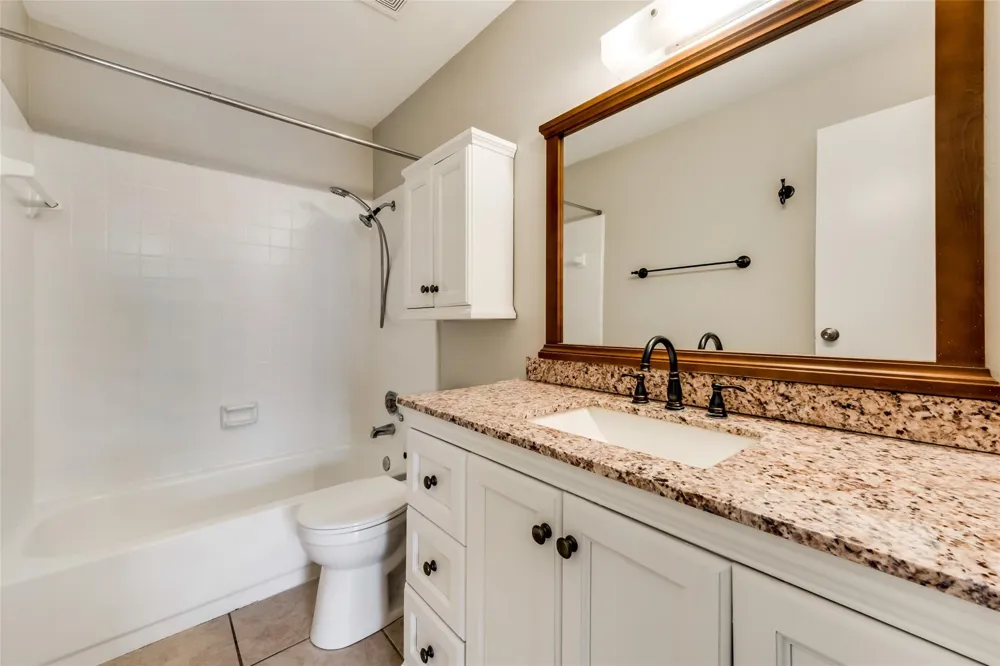 8787 Brae Acres Road #406 Houston, TX 77074