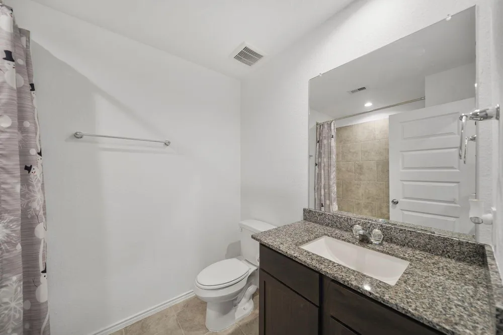 7502 Fierce Friesian Lane Rosharon, TX 77583