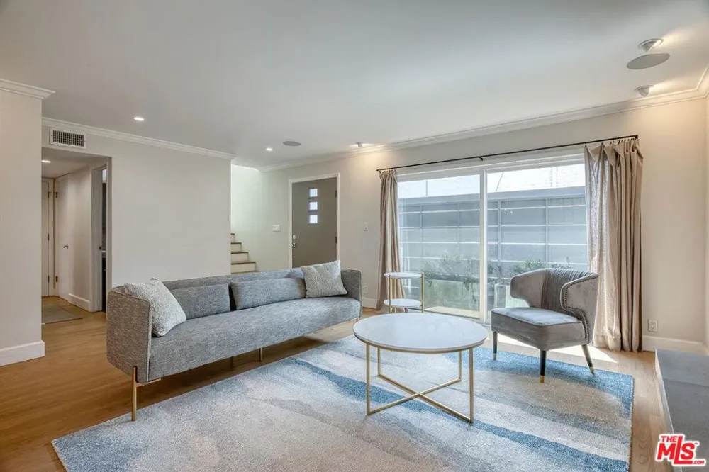1342 Stanford Street #7 Santa Monica, CA 90404