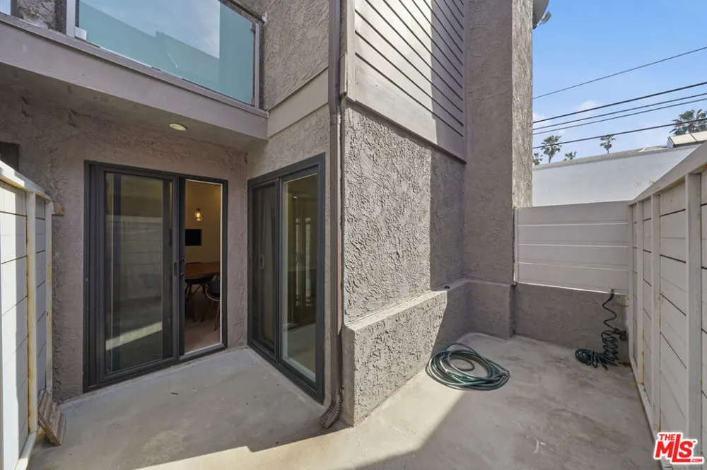 1342 Stanford Street #7 Santa Monica, CA 90404