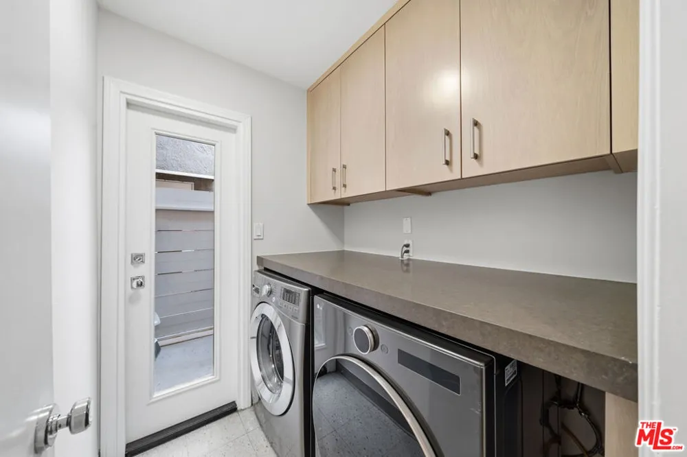 1342 Stanford Street #7 Santa Monica, CA 90404