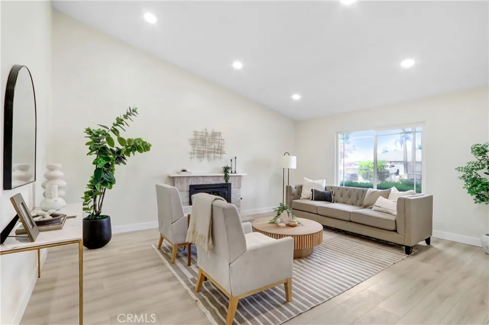 9561 Cameron Rancho Cucamonga, CA 91730