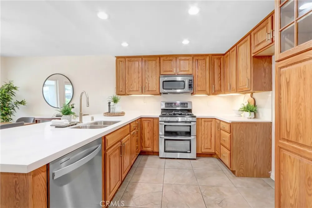9561 Cameron Rancho Cucamonga, CA 91730