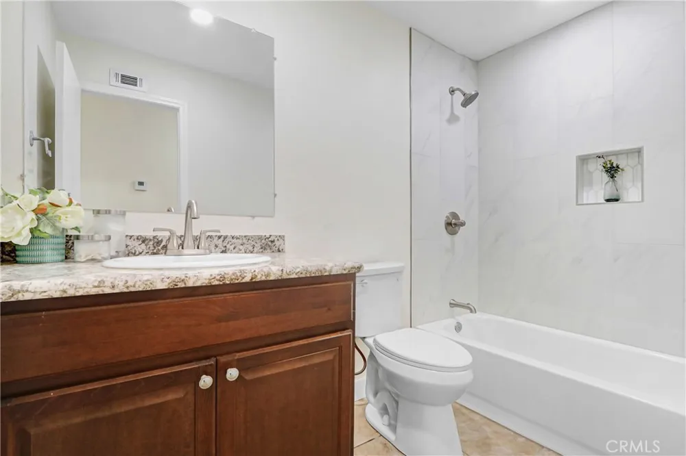 9561 Cameron Rancho Cucamonga, CA 91730