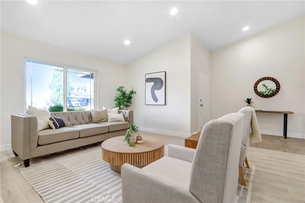 9561 Cameron Rancho Cucamonga, CA 91730