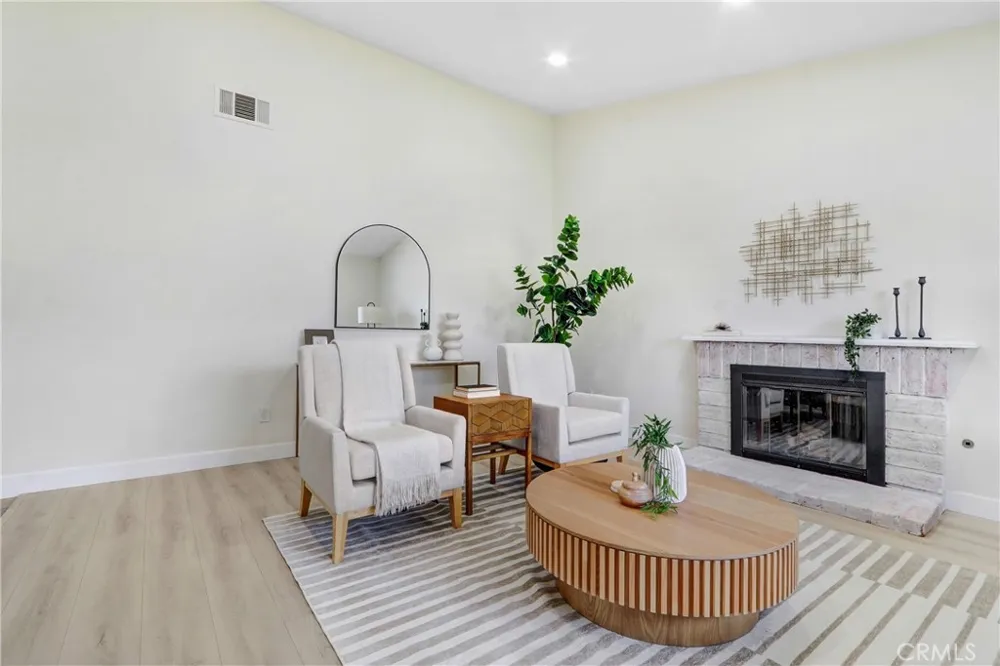 9561 Cameron Rancho Cucamonga, CA 91730