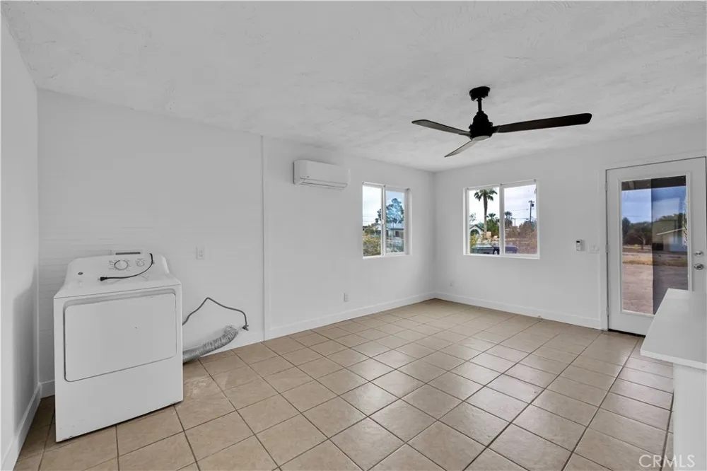 6104 Chia Avenue 29 Palms, CA 92277