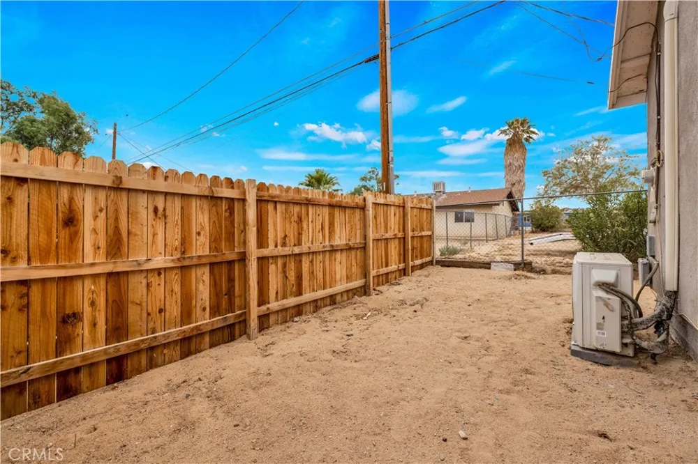6104 Chia Avenue 29 Palms, CA 92277