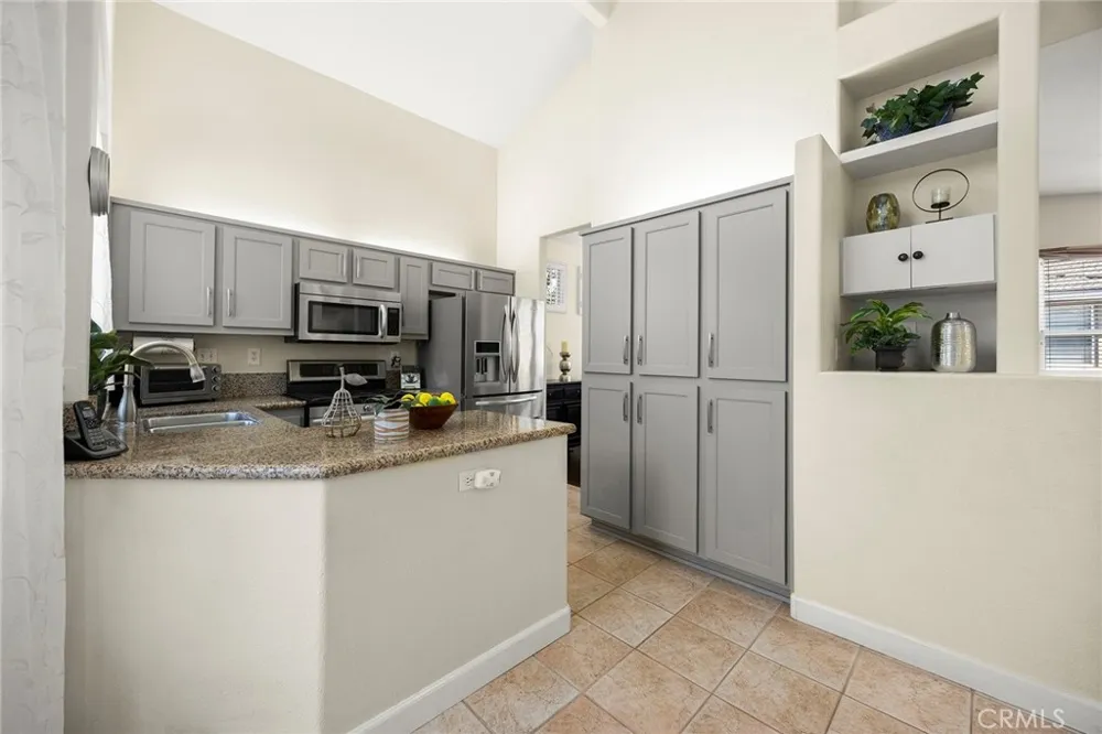 7930 E Monte Carlo Avenue Anaheim Hills, CA 92808