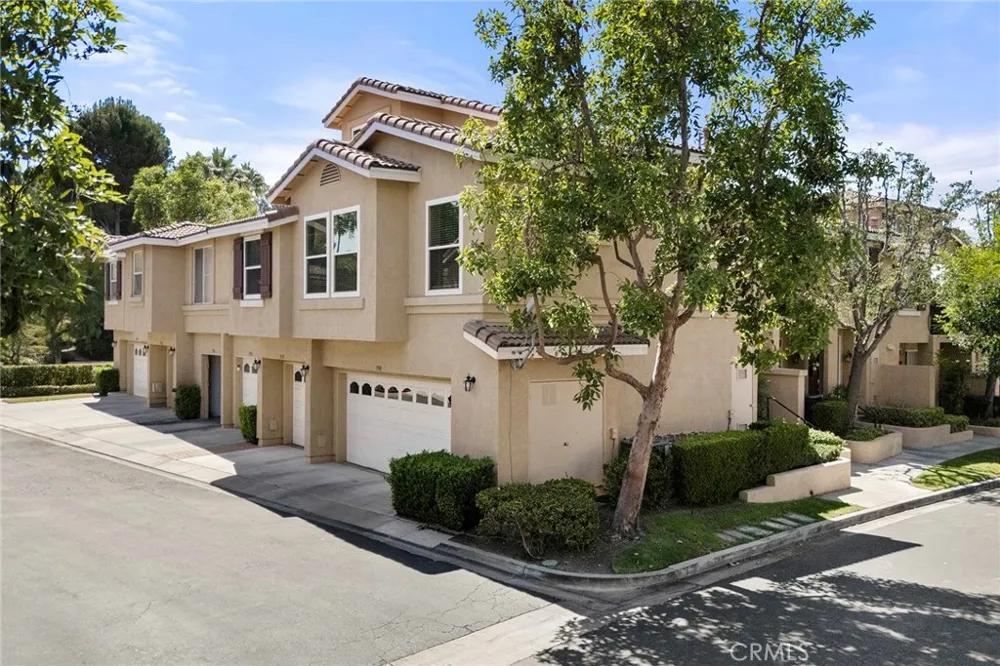 7930 E Monte Carlo Avenue Anaheim Hills, CA 92808