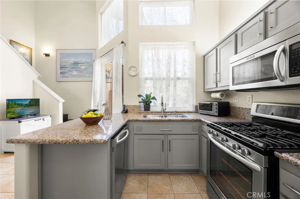 7930 E Monte Carlo Avenue Anaheim Hills, CA 92808